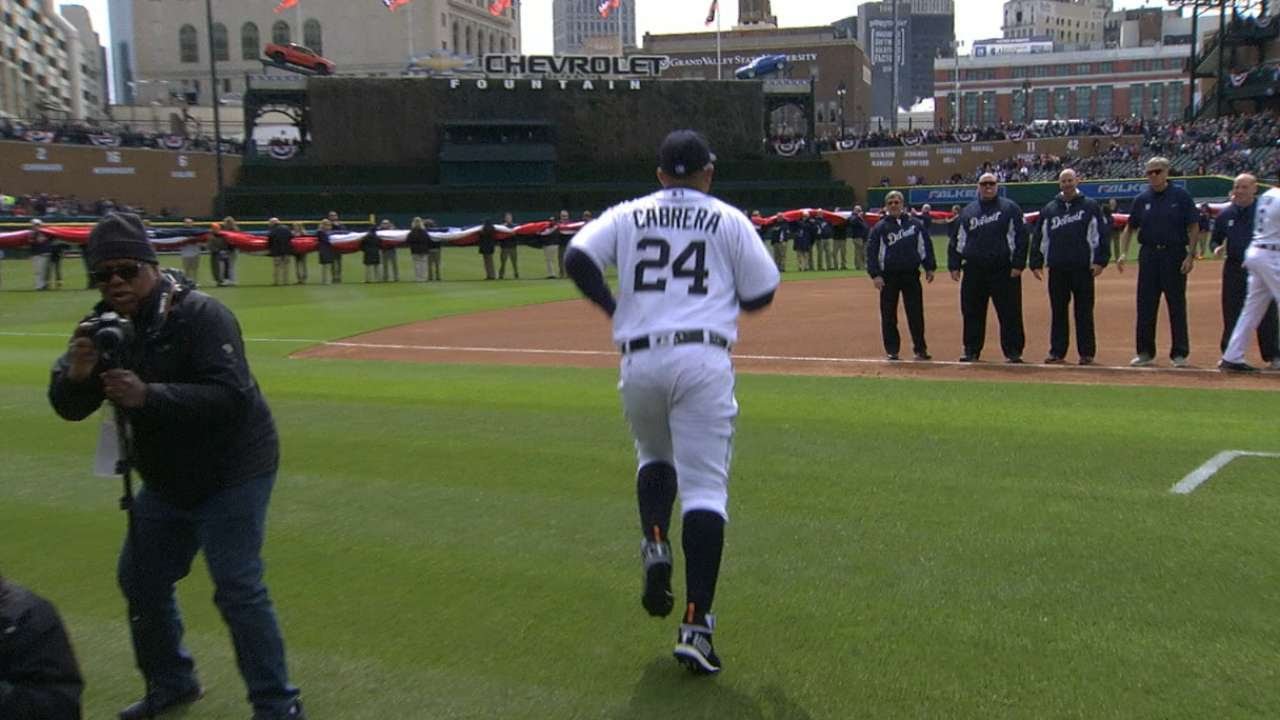 NYY@DET: Tigers introduce their starting lineup - YouTube