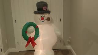 Gemmy 2013 5.5ft Frosty The Snowman Airblown Inflatable Review