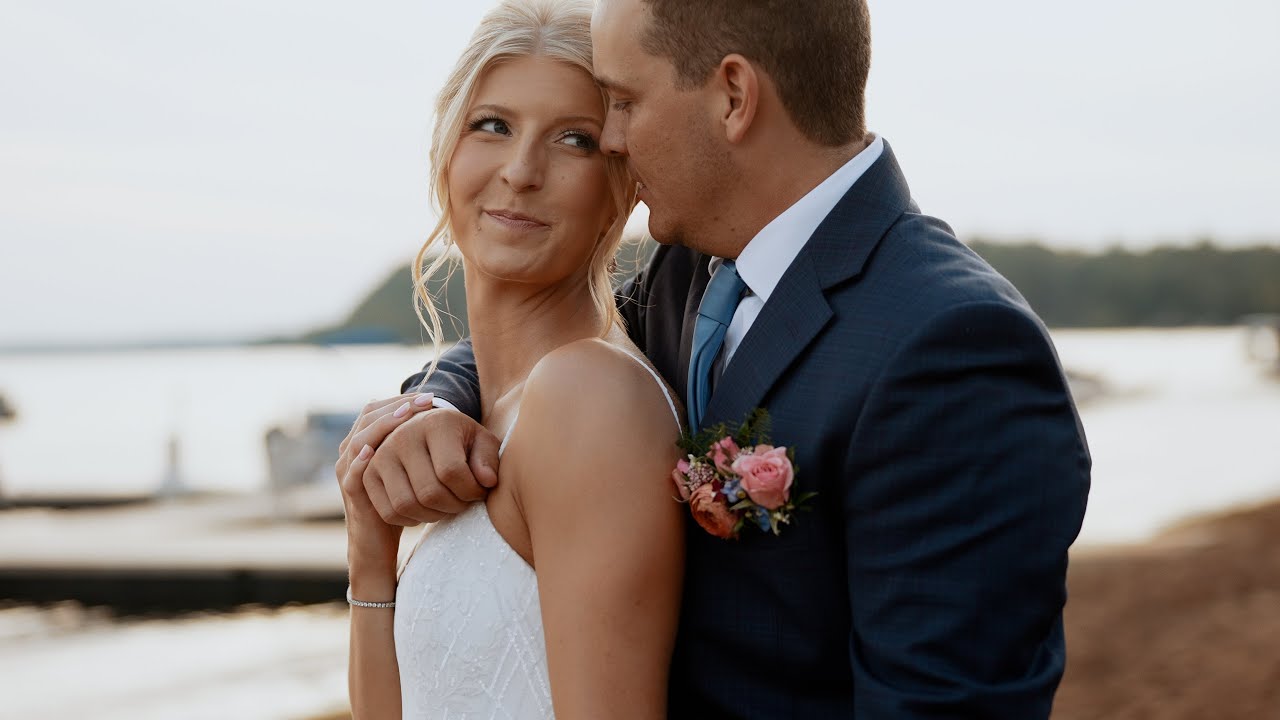 Grand View Lodge Wedding | Cayman + Blake