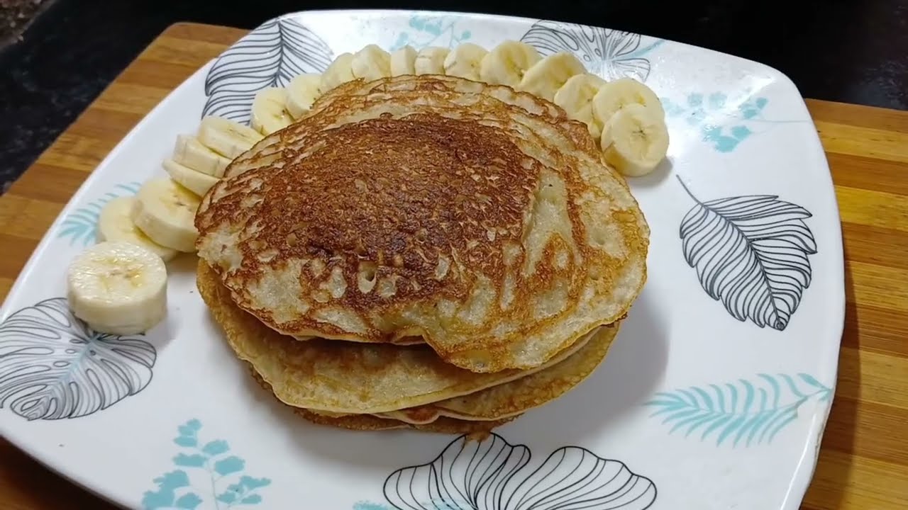 अगर आप ज्यादा पके हुए केले को फेंकने की सोच रहे है तो ये रेसिपी एक बार जरूर देख लो | pancake recipe 