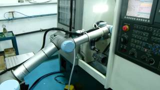 Universal Robots automates Singaporean precision engineering firm