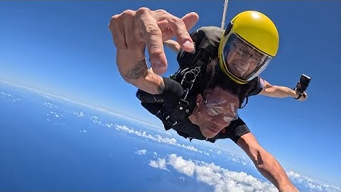 What Skydiving Taught Me About Fear | STORYTIME