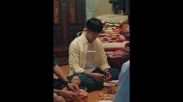 Not Them Getting Scared Of Roach Poor Seungwon Those Scene Were Funny Lol Heesuinclass2 Ep6 