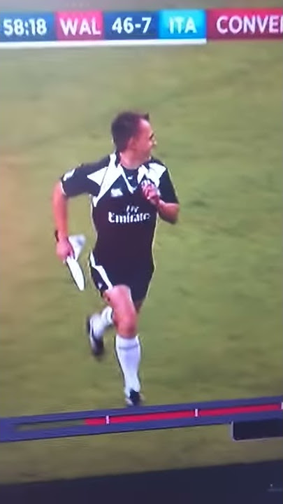 Ref runs into post ! Hahah x