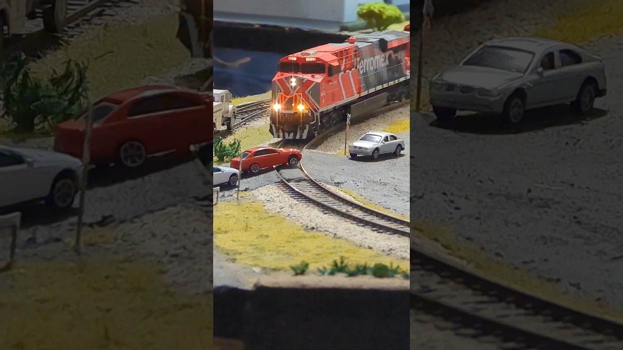 Tren Se Lleva A Un Carro En Escala HO 