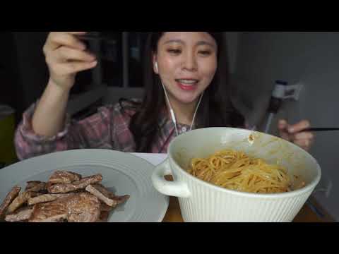 ASMR 한국어 먹방 쫄면과 한우를 뇸뇸 먹어볼까요