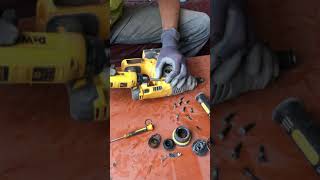 : How to disassemble Dewalt DCH273