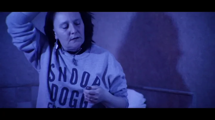Move | Elizabeth Healy (Shot by King Spencer)