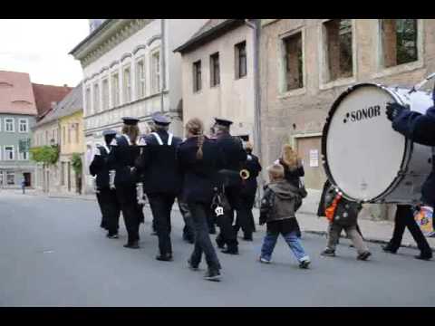 1. Mitteldeutsches Feuerwehr Musikertreffen 1. Mitteldeutsche Treffen der Feuerwehrmusik 05. September 2009 in Freyburg/Unstrut - Teil 1 Schalmeienorchester MÃ¶nchpfiffel-Nikolausrieth eV Schalmeienkapelle Freiwillige Feuerwehr Alsleben Schalmeienkapelle Freiwillige Feuerwehr Bad LauchstÃ¤d...