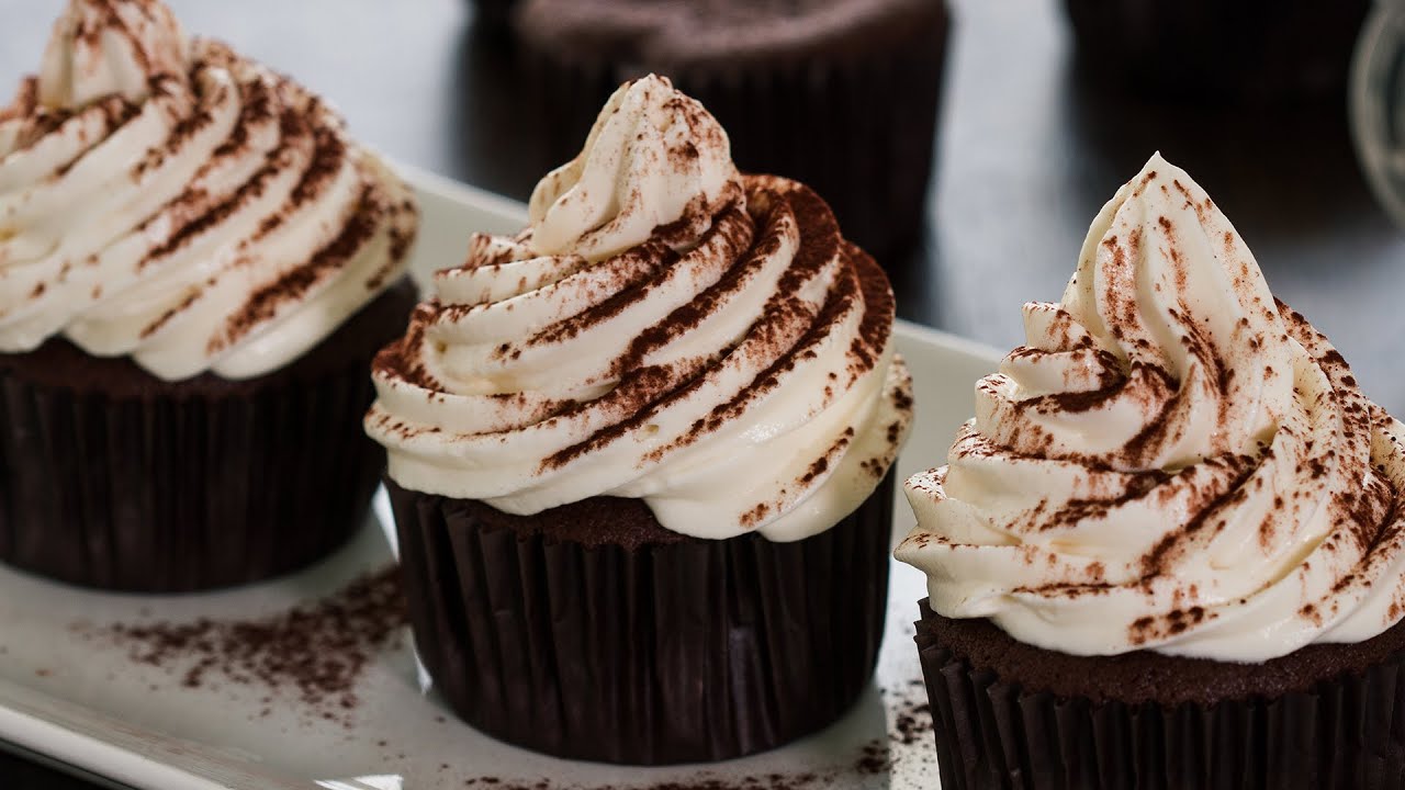 Chocolate Cupcakes with Irish Cream Frosting | Home Cooking Adventure