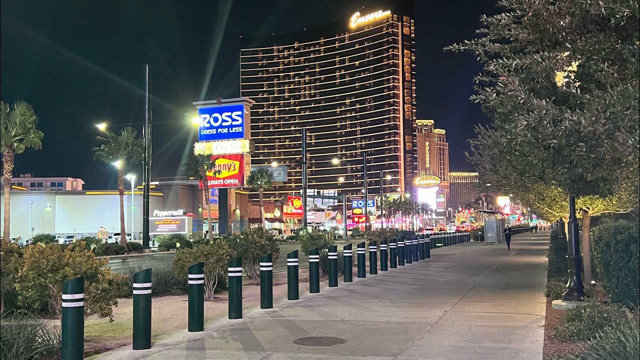 FL Loon News was live on the Las Vegas Strip!