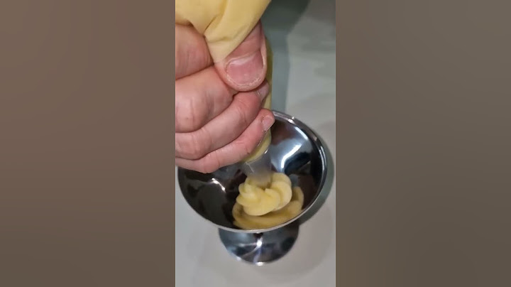 crema pasticcera napoletana per zeppole di San Giuseppe fatta in casa