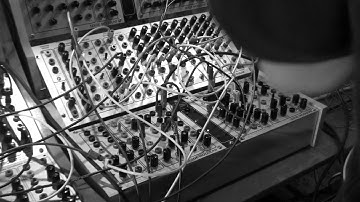 12 10 17 Serge Modular System - WAD self-oscillating