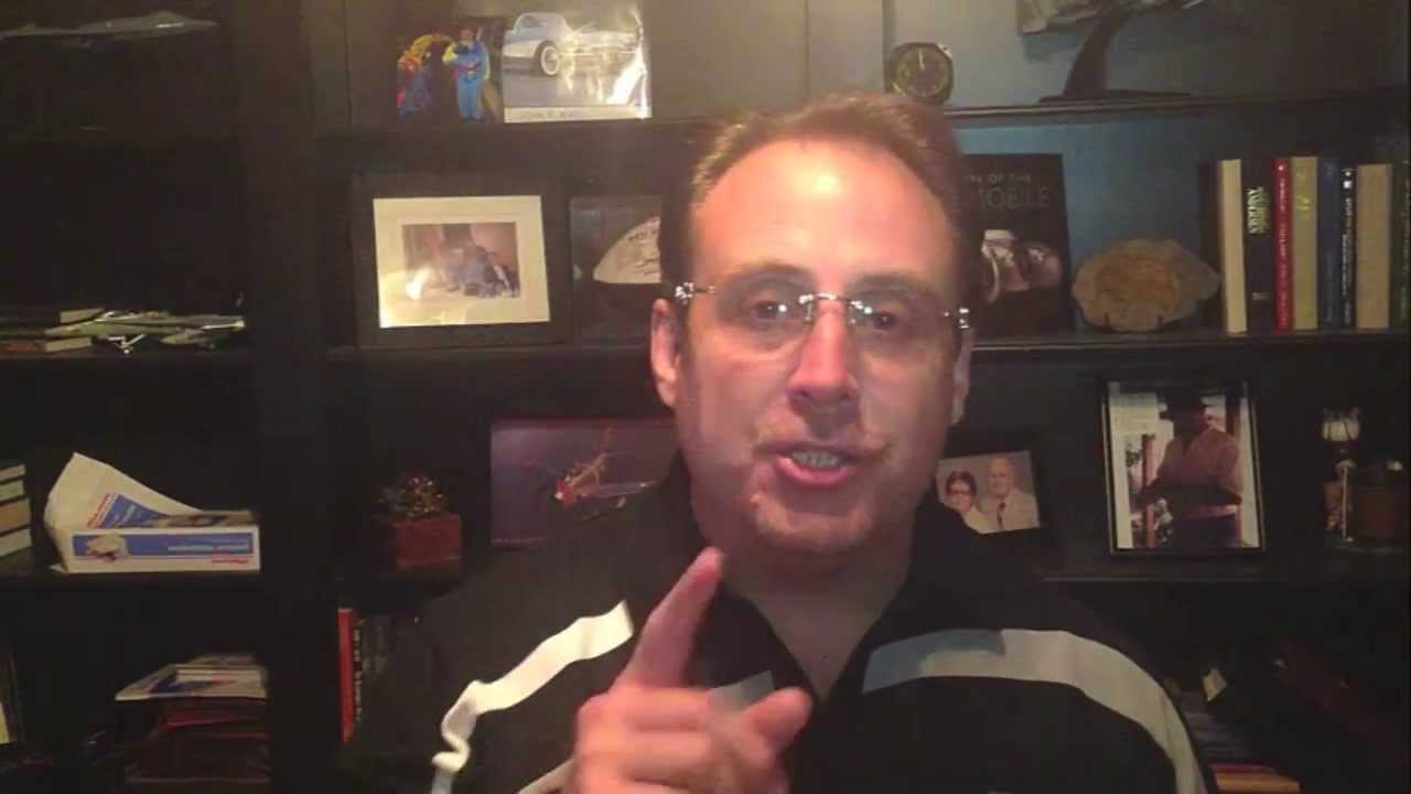 Larry Bruce Presents a Keynote Presentation at the 15th Digital Dealer Conference & Exposition