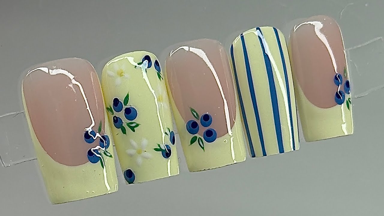 BLUEBERRY NAIL DESIGN🫐  | GEL PRESS ON NAILS✨