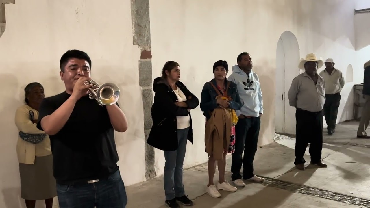 Teléfono a larga distancia Banda Sinfónica Silvestre Revueltas del mtro.Cesar Velásquez