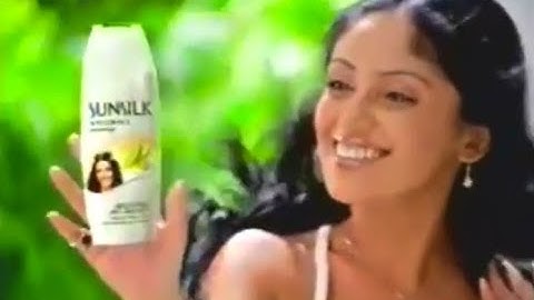 Sunsilk Naturals Moisturising Anti-Dandruff "Jago Re" 15s - India, 2003