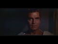 Capture de la vidéo "Snails And Oysters" - Laurence Olivier & Tony Curtis In 'Spartacus' - Bath Tub Scene