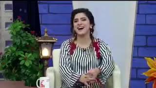 Hina Niazi - Cat Meme Tube