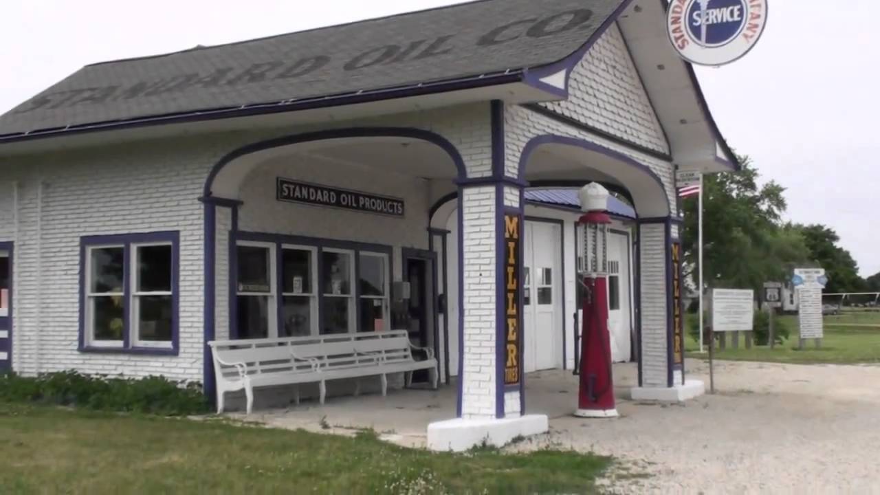 The Standard Oil Gas Station in Odell, IL Route 66 YouTube