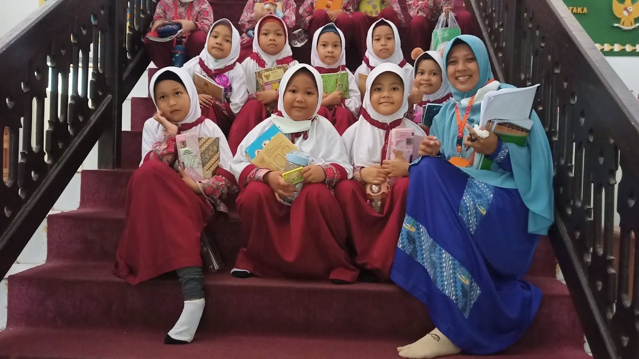 MARS TILAWATI BY HALAQAH ABDULLAH BIN MAS'UD (SDIT AL KHAWARIZMI AKT 20)