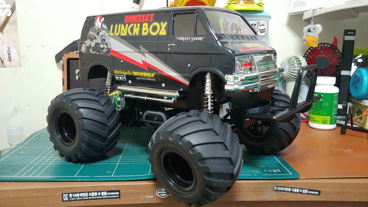 Tamiya Lunch Box Black Edition 2WD Electric Monster Truck Kit – Racer Rc