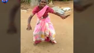 Ragamma magamna ragashthalam  movie  song to old women dances /// whatsapp status telugu