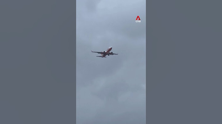 Typhoon Shanshan: Jeju Air plane aborts landing at Fukuoka airport
