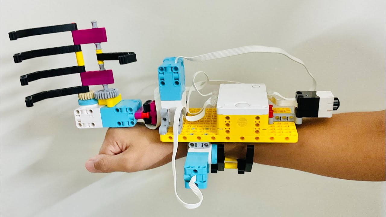 V1 Prosthetic Arm Spike prime (Manit Chauhan) - YouTube