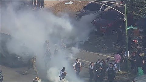 Border Patrol vehicle in Chicago rammed during immigration operation | Chase ends in crash