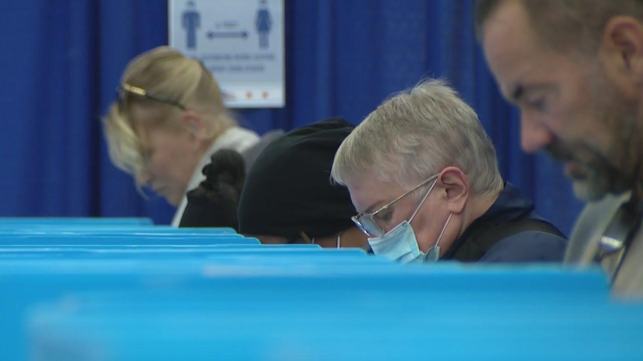 Election officials in Illinois take no chances on security in preparation for midterms