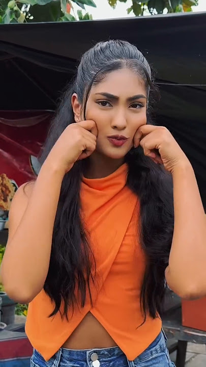 ඔබ මගේ කළු කොල්ලා 🌸💫🧚💐❤️ #foryou #music #yureninoshika #hiripodawassa  #shorts #adaderana #trending