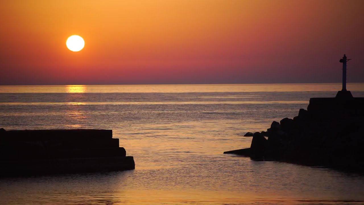 作品　「夕日の海vol.2」 2026-05-18 今日の夕陽@柏崎市18時50分頃(日本海に沈む夕日…vol.2