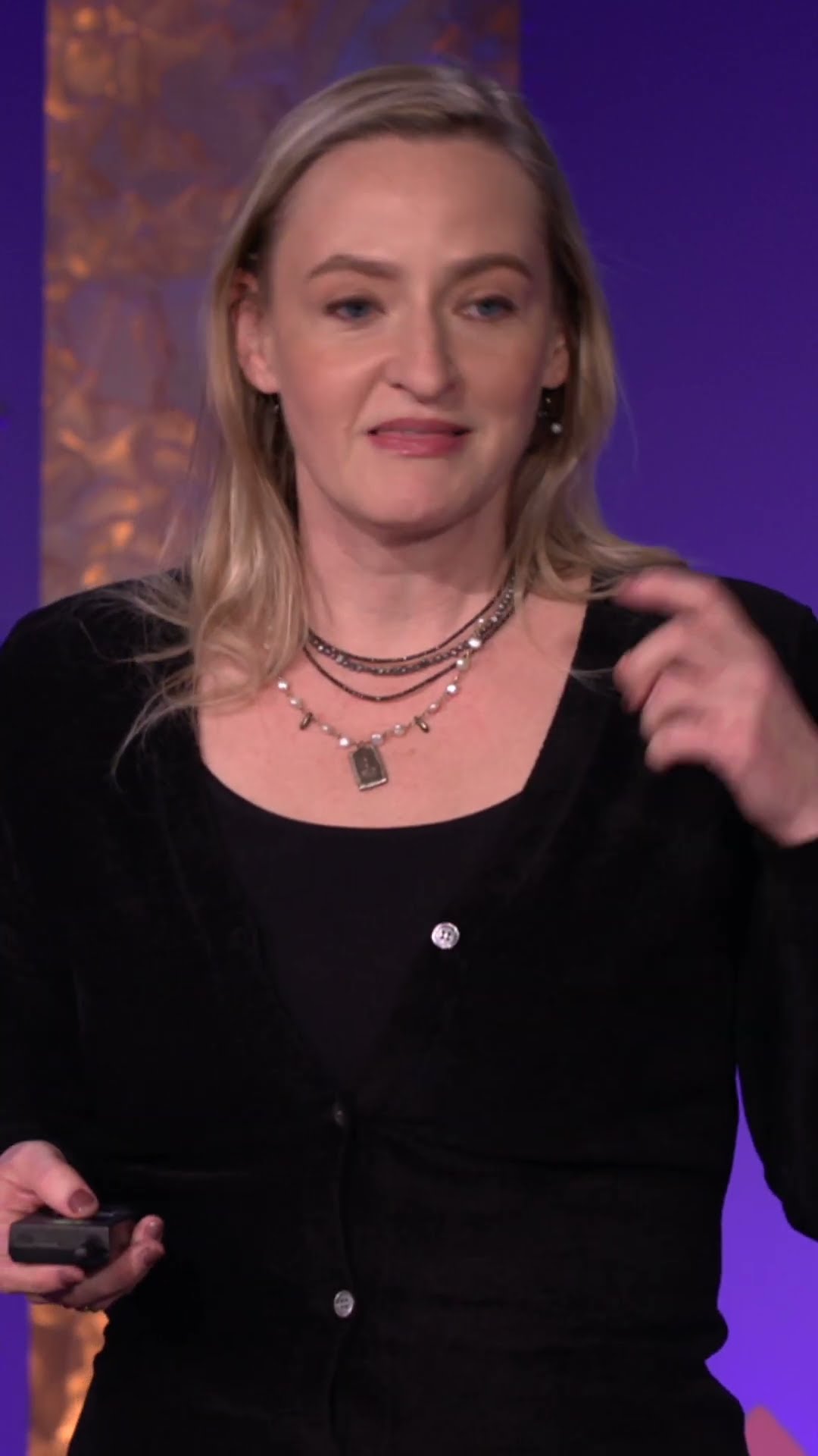 How Acts of Kindness Sparked a Global Movement | Asha Curran @TED  #tedtalks  #ted