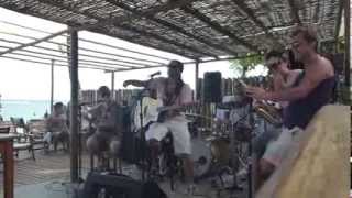 Download lagu Sanráh e banda feat Sting do Arraial Tempos Modernos Sanráh e banda feat Sting do Arraial Tempos Modernos
