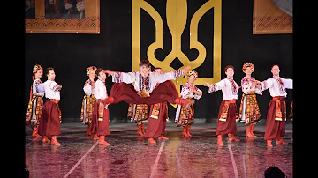 Shumka Ukrainian Dancers at CNUF Festival 2023 HOPAK