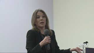 Hundreds Turn Out For Presidential Candidate Marianne Williamson In Oakland