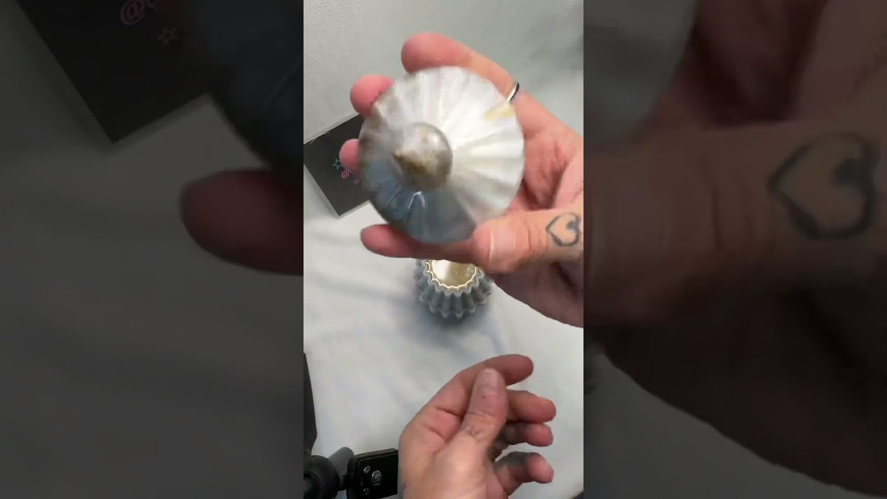 White and gold vintage jar! 