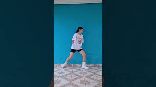 LE SSERAFIM (르세라핌) - Perfect Night - Dance Cover by Frost! #perfectnightchallenge #shorts