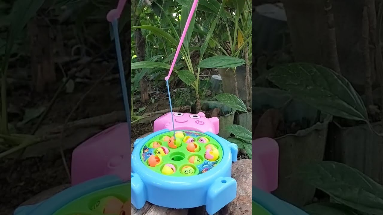 809a Toys Shortsfeed