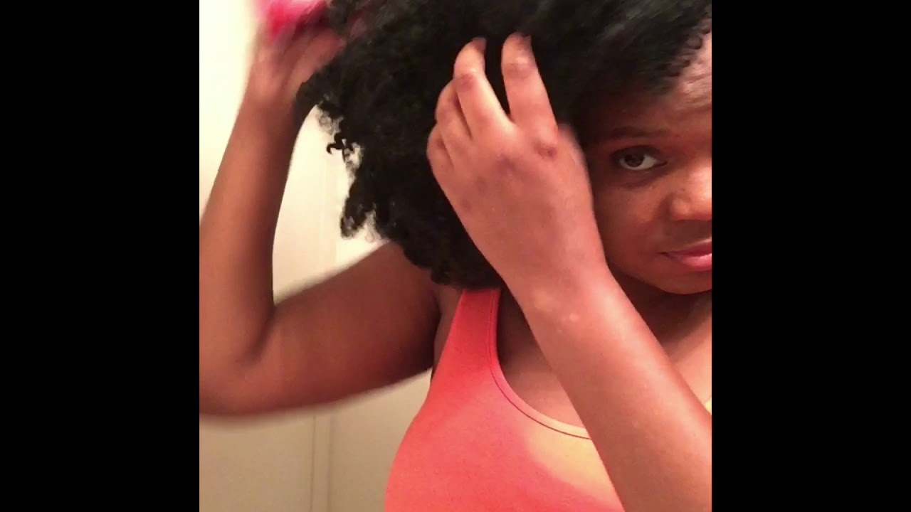 Keeping Your Hair Moisturized when wearing a protective style