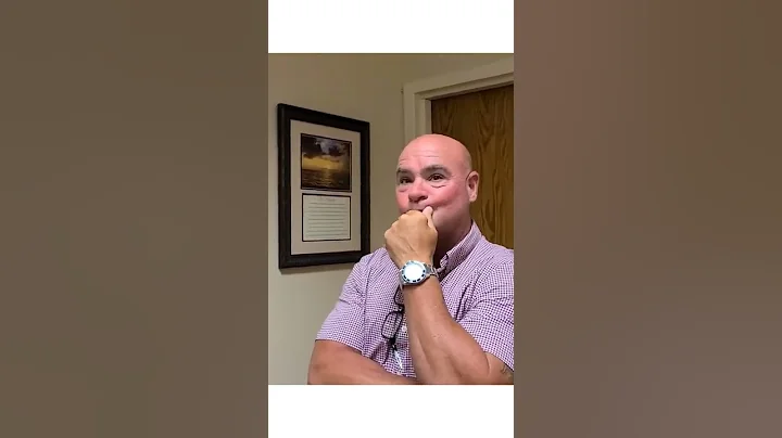 DUMB DETECTIVE DESTROYED! #shorts #short #1stamendment