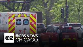 Suspect shoots himself during SWAT situation on Chicago's South Side