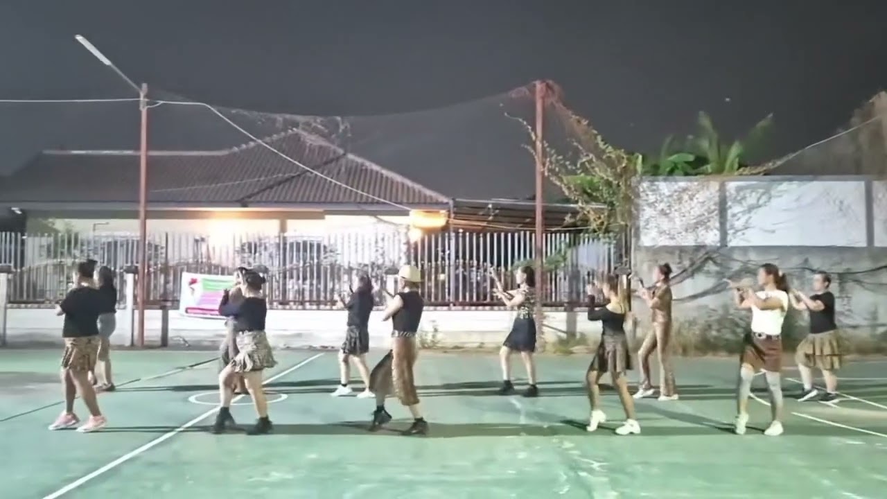 #พี่เสือจ๋า 🐯 สาวๆไลน์แดนซ์ระยอง ณ ลานสนามบาสต้นยางใหญ่ #ครูเล่❣️