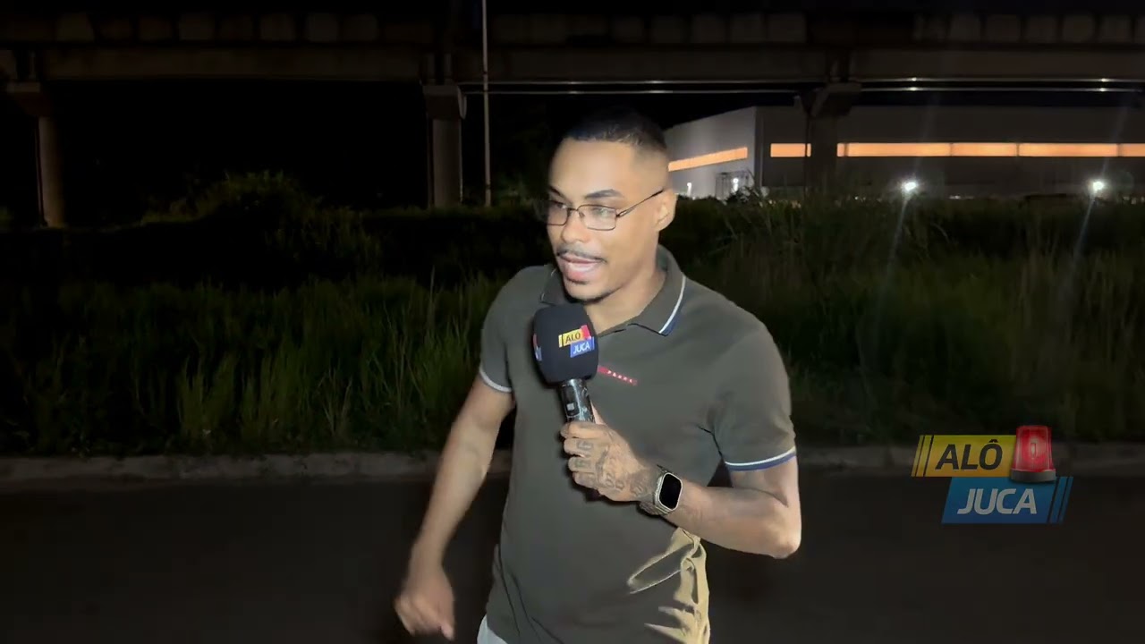 FATALIDADE: entregador m0rre após bater moto em pranchão de caminhão