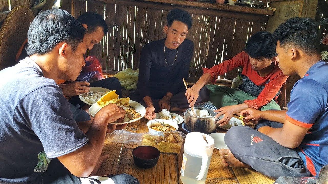 Makan Siang Dulu, Tahap Ke 2 Gaji Beberapa Orang, Angkut Material Upgrade Rumah