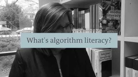 Prof. Renee Hobbs: "We need algorithm literacy!" | DW Akademie