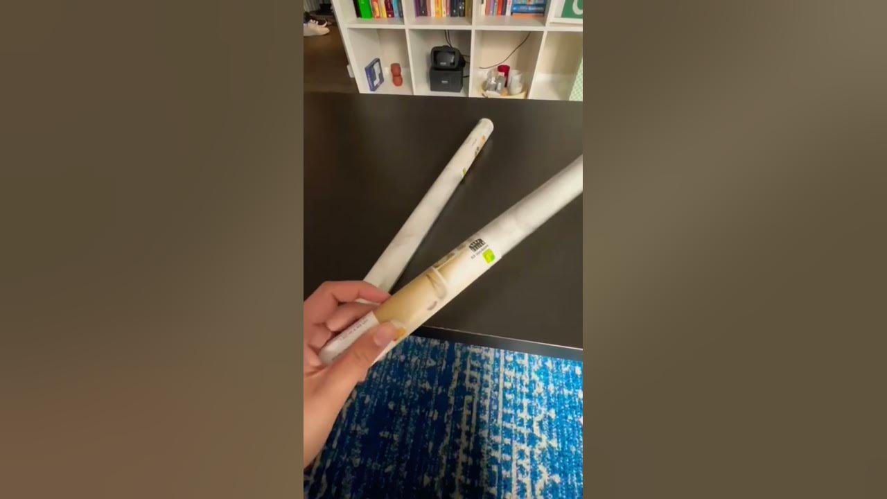 Ikea Coffee Table / Dollarama marble sheet / easy to stickshorts 