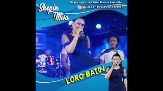 Loro Batin  Shepin Misa shorts