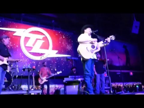 Tracy Lawrence - Is That a Tear → As Any Fool Can See (Houston 12.11.15) HD